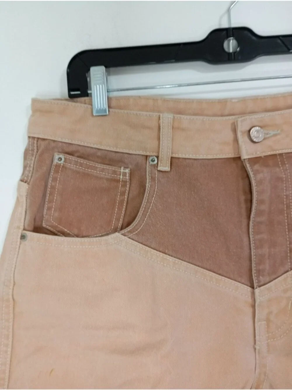 BDG Urban Outfitters Skater Shorts Tan & Brown Colorblock Frayed Hem Size 31